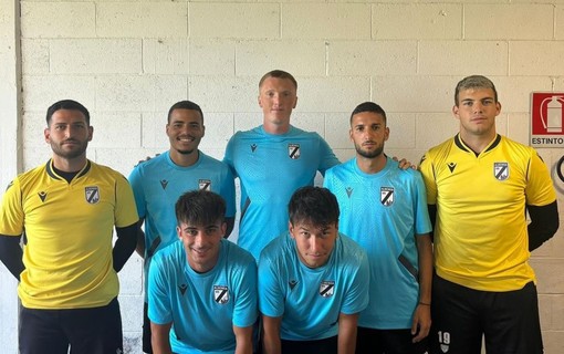 Calcio, Albenga. Sono sette le conferme, coinvolti tutti i reparti di gioco Calcio, Albenga. Sono sette le conferme, coinvolti tutti i reparti di gioco