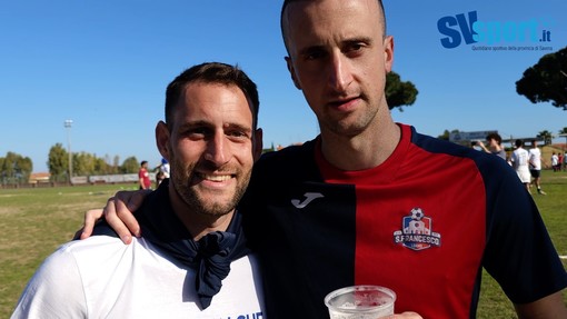 Calcio, S.F. Loano. Una promozione speciale per Rocca e Di Lorenzo: "Da loanesi vale diecimila volte in più" (VIDEO) Calcio, S.F. Loano. Una promozione speciale per Rocca e Di Lorenzo: "Da loanesi vale diecimila volte in più" (VIDEO)