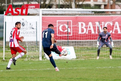 Calcio. Asti - Vado è questione di bomber, Vita risponde a Diop: 1-1 al Censin Bosia