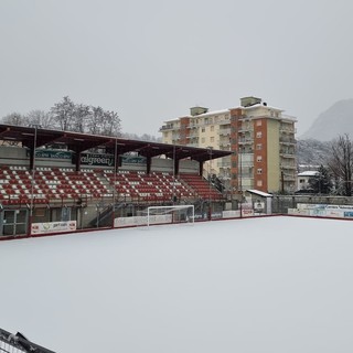 Calcio, Serie D. Rinviata Borgosesia - Vado, la neve imbianca il Comunale