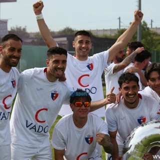 Calcio | Vado. Summit a Firenze negli uffici della Lega Pro,  i rossoblu si aggiudicano la Coppa Disciplina nel Girone A
