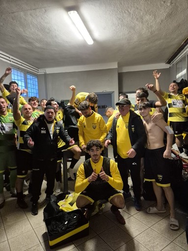 Calcio, Promozione. La Baia Alassio sbanca Finale, le vespe pungono con Castagna e Mehmetaj: notte fonda per la squadra di Alessi