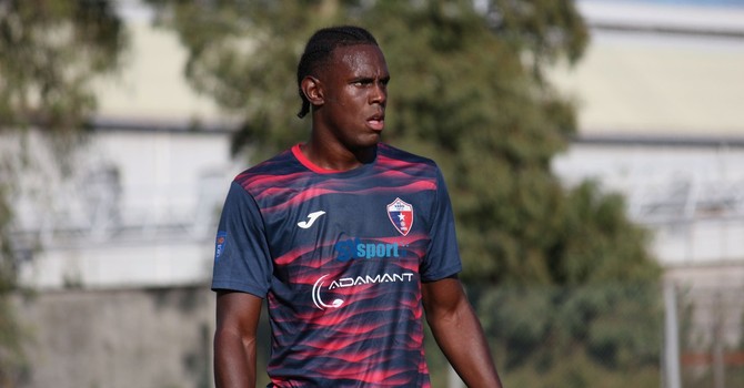 Calciomercato, Vado. Enock Barwuah lascia il Chittolina, ufficiale la rescissione consensuale con l'attaccante