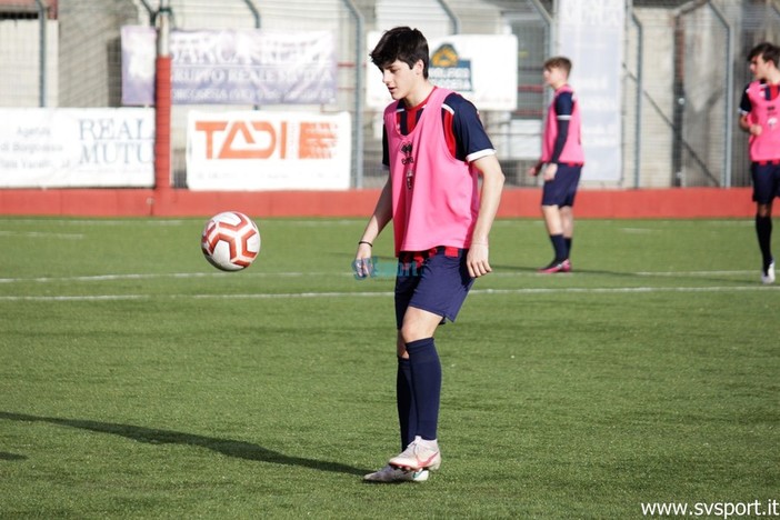 Calcio. Nicolas Boiga scalpita dopo il passaggio al Montevarchi: "Un'opportunità da non lasciarmi sfuggire" Calcio. Nicolas Boiga scalpita dopo il passaggio al Montevarchi: "Un'opportunità da non lasciarmi sfuggire"