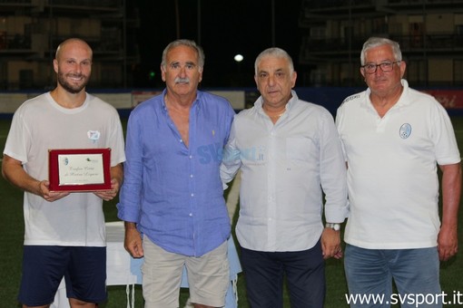 Calcio. Gli scatti della premiazione del Trofeo Città di Pietra Ligure