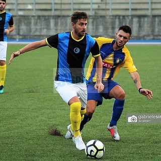 Promozione, Luca Baroni respira aria positiva ma avvisa il suo Varazze: "Ottima partenza, ma guai a montarsi la testa" Promozione, Luca Baroni respira aria positiva ma avvisa il suo Varazze: "Ottima partenza, ma guai a montarsi la testa"