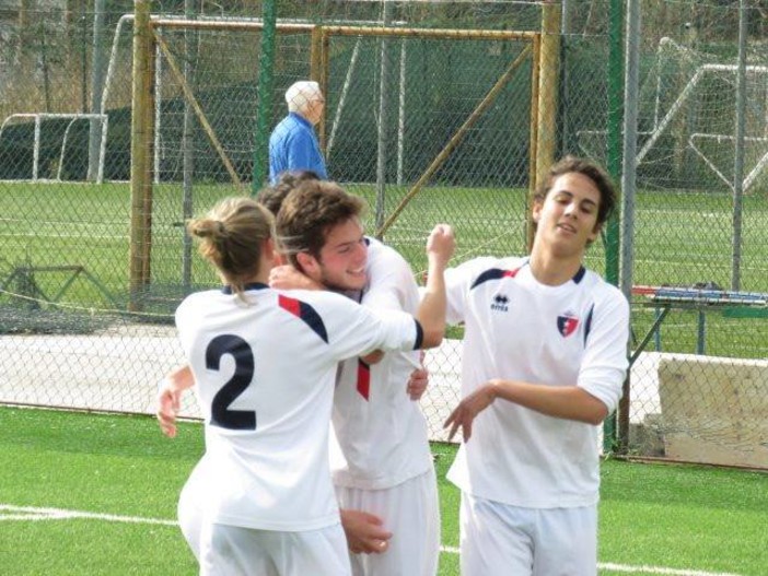 Calcio, Vado: gli Allievi rossoblu battono 5-0 l'Argentina, gli scatti più belli della partita Calcio, Vado: gli Allievi rossoblu battono 5-0 l'Argentina, gli scatti più belli della partita