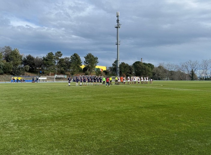 Calcio, Promozione. Il Celle Varazze vola nel primo tempo: la reazione del Pontelungo non basta perché finisce 2 a 1
