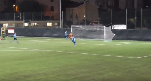 Calcio, Eccellenza. Gli highlights del pirotecnico 3-2 tra Finale e Pietra Ligure (VIDEO)