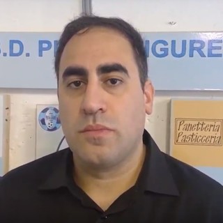 Calcio, Pietra Ligure - Campomorone. Dito puntato di Pisano contro l'arbitraggio: "Per nulla convincente, assurda l'espulsione di Galleano" Calcio, Pietra Ligure - Campomorone. Dito puntato di Pisano contro l'arbitraggio: "Per nulla convincente, assurda l'espulsione di Galleano"