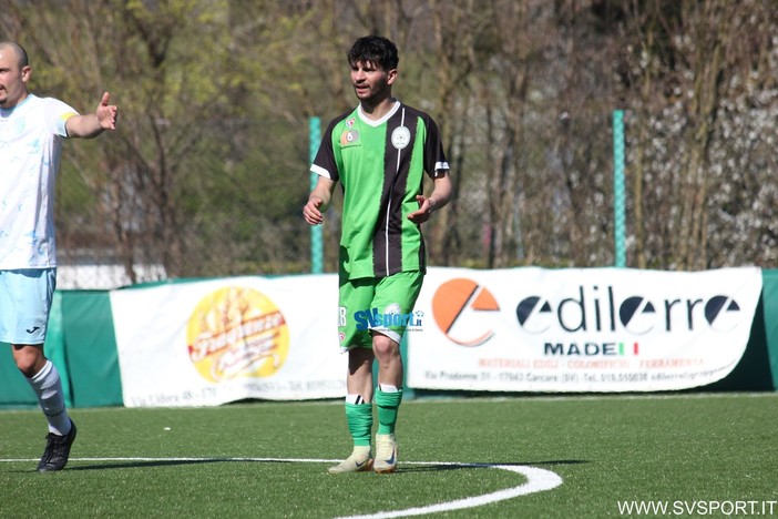 Emanuele Monni attaccante del Bragno