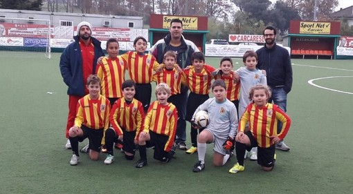 Calcio, Altarese. Il Settore Giovanile vede finalmente la luce. Oggi l'esordio per i 2006/2007 Calcio, Altarese. Il Settore Giovanile vede finalmente la luce. Oggi l'esordio per i 2006/2007