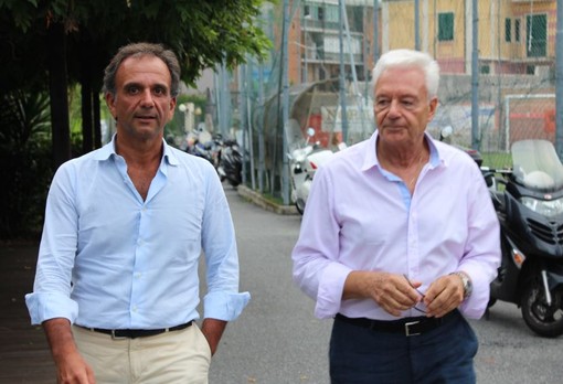 Il presidente uscente, Mario Pistone, insieme al sindaco Berruti Il presidente uscente, Mario Pistone, insieme al sindaco Berruti