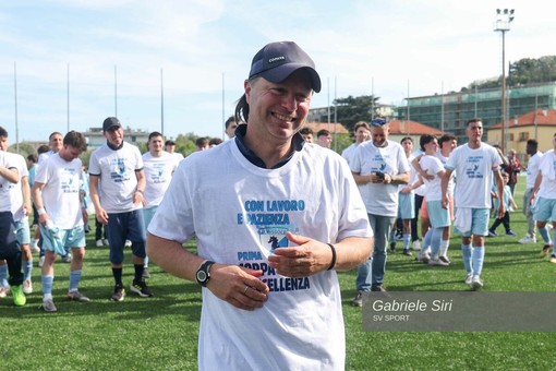 Calcio | L'Albissole e mister Cattardico chiudono da imbattuti: "Vittoria di tutti, e i capelli non si tagliano finché..."