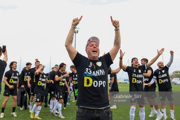 Calcio, Albenga. Marinelli incontra nel pomeriggio i giornalisti, svolta societaria in arrivo? Calcio, Albenga. Marinelli incontra nel pomeriggio i giornalisti, svolta societaria in arrivo?