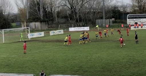 Calcio. La sintesi di Oltrepo - Cairese, la beffa per i valbormidesi arriva nel finale (HIGHLIGHTS)