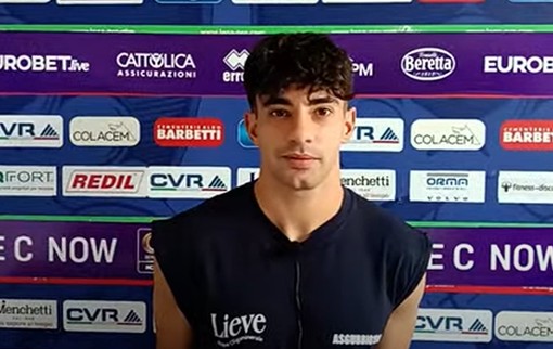 Calcio. Il nuovo capitolo di Romeo Giovannini parla umbro, l'attaccante savonese riparte dal Gubbio: "Farò il possibile per ricambiare la stima del club" (VIDEO)