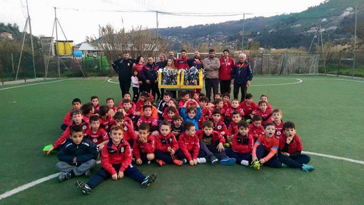 Calcio giovanile: i ringraziamenti dell'U.S. Camporosso a Giuseppe Messina per il lavoro svolto