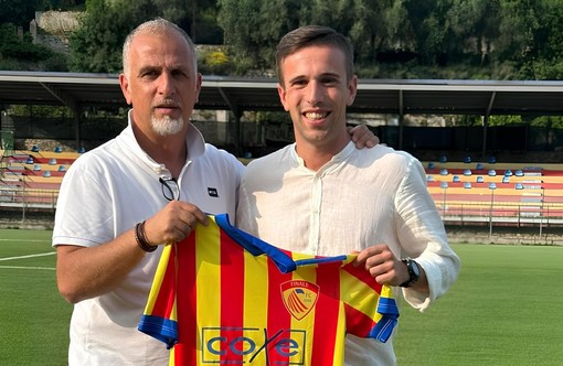 Calciomercato. L'arrivo di Marc Tona al "Borel" è ufficiale, accordo fatto con il Finale Calciomercato. L'arrivo di Marc Tona al "Borel" è ufficiale, accordo fatto con il Finale