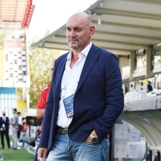 Calcio. Michele Sbravati formatore per gli scout della LND: "Il calcio di base rappresenta un valore per tutto il sistema" Calcio. Michele Sbravati formatore per gli scout della LND: "Il calcio di base rappresenta un valore per tutto il sistema"