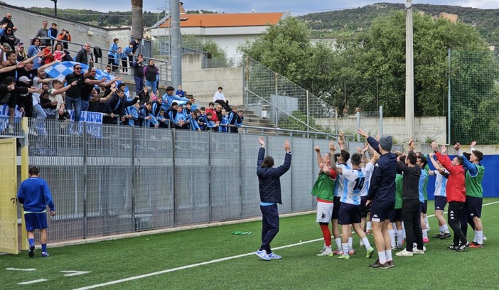 Calcio, Eccellenza. IL PIETRA LIGURE E' AI PLAYOFF, TANTO CUORE E LA DOPPIETTA DI GABRIELE INSOLITO PER SUPERARE LA VOLTRESE Calcio, Eccellenza. IL PIETRA LIGURE E' AI PLAYOFF, TANTO CUORE E LA DOPPIETTA DI GABRIELE INSOLITO PER SUPERARE LA VOLTRESE