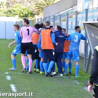 Coppa Italia nazionale di Eccellenza: l'Unione Sanremo acciuffa il Vesna, al Comunale termina 2-2. Le più belle foto del match Coppa Italia nazionale di Eccellenza: l'Unione Sanremo acciuffa il Vesna, al Comunale termina 2-2. Le più belle foto del match