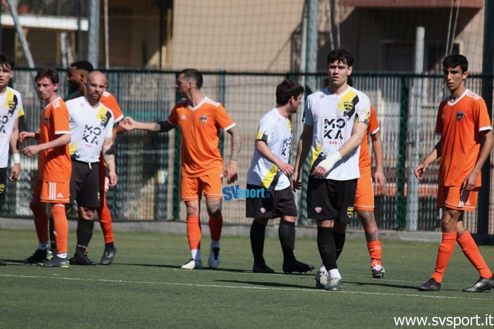 Calcio. Ora è ufficiale, lo spareggio tra Baia Alassio - Ospedaletti si disputerà ad Andora Calcio. Ora è ufficiale, lo spareggio tra Baia Alassio - Ospedaletti si disputerà ad Andora