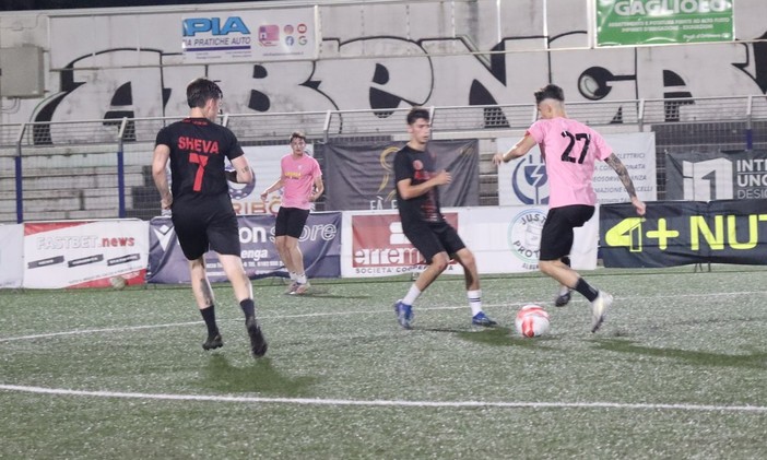 Calcio, Quarto Trofeo Città di Albenga. Chiusi gli ottavi di finale, stasera riflettori accesi al "Merlo" per "Campioni di una Notte"! Calcio, Quarto Trofeo Città di Albenga. Chiusi gli ottavi di finale, stasera riflettori accesi al "Merlo" per "Campioni di una Notte"!