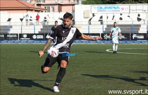 Calciomercato. Firma e subito in campo, esordio nell'Albenga per il centrocampista Davide Paglia Calciomercato. Firma e subito in campo, esordio nell'Albenga per il centrocampista Davide Paglia