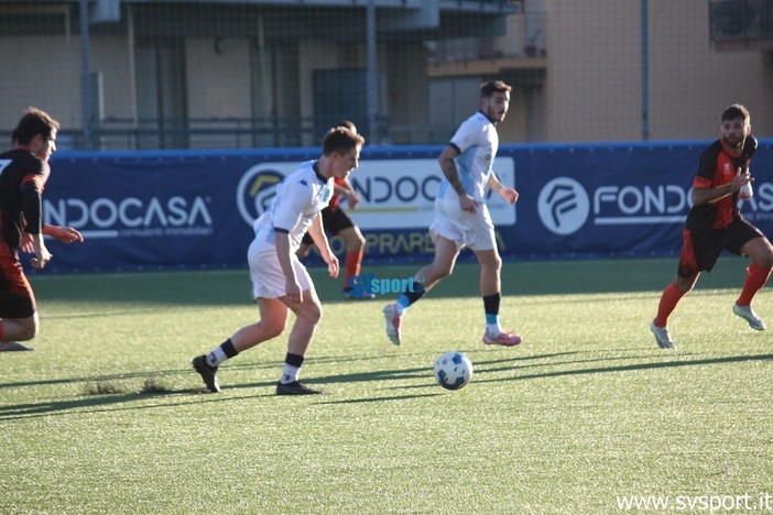 Calcio, Eccellenza. Playoff e playout, è il giorno decisivo Calcio, Eccellenza. Playoff e playout, è il giorno decisivo