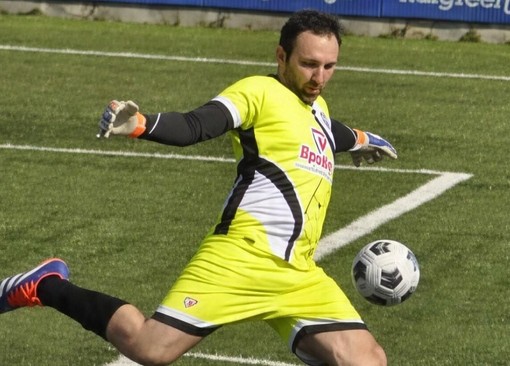 Calcio | San Michele Albenga. L'esperienza di Ghiozzi per la porta blu: "Concentriamoci su ogni partita, sono pronto a dare l'esempio" Calcio | San Michele Albenga. L'esperienza di Ghiozzi per la porta blu: "Concentriamoci su ogni partita, sono pronto a dare l'esempio"