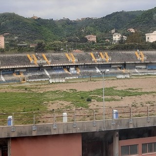 Calcio. &quot;Savona al Bacigalupo nella prossima stagione sportiva&quot;, via i lavori per lo sfalciamento del manto erboso