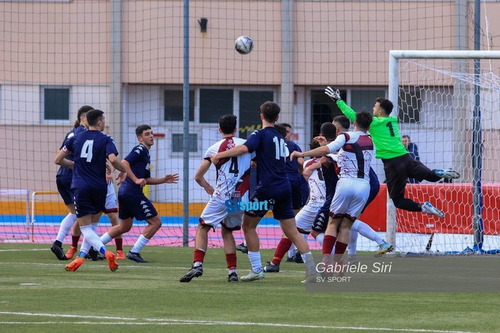 Calcio. Promozione, quanti incroci in salsa savonese! Equilibri ancora sottili tra playoff e playout Calcio. Promozione, quanti incroci in salsa savonese! Equilibri ancora sottili tra playoff e playout