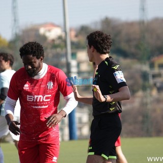 Calciomercato, Bragno. Si cerca esperienza in mediana, rumor su Fonjock