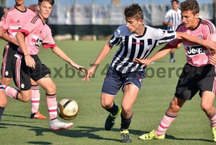 Calciomercato, Savona. Il Bari su Mehmetaj e Quarta, i due giocatori sono in viaggio verso la Puglia