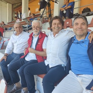 Calcio, Marco Del Gratta: “Io a Imperia? Confermo l’anno sabbatico. Ignorato dai nuovi padroni della Sanremese” Calcio, Marco Del Gratta: “Io a Imperia? Confermo l’anno sabbatico. Ignorato dai nuovi padroni della Sanremese”