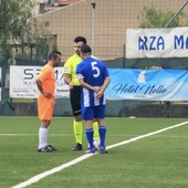 Calcio. Il Bordighera ipoteca il campionato battuto il Cisano con le reti di Cascina e Scali Calcio. Il Bordighera ipoteca il campionato battuto il Cisano con le reti di Cascina e Scali