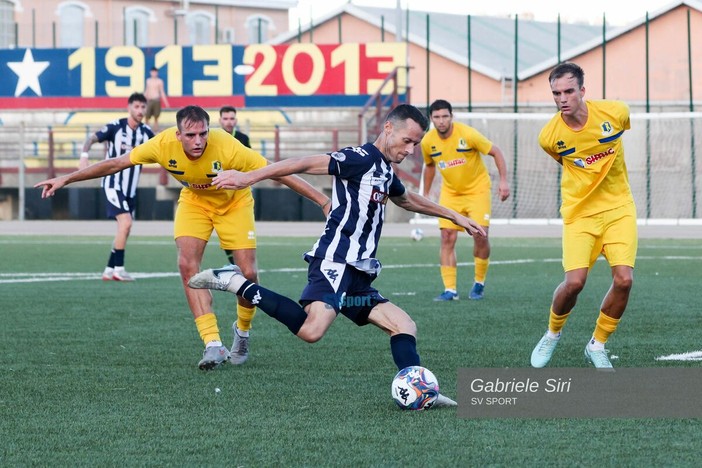 Calcio | Eccellenza. Parte la nuova rincorsa alla Serie D, alle 15:00 il via al campionato Calcio | Eccellenza. Parte la nuova rincorsa alla Serie D, alle 15:00 il via al campionato