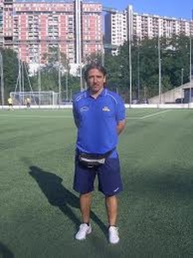 Calcio. Mister Vella presenta la Cairese: "Puntiamo a un buon campionato, valorizzando gli sforzi del settore giovanile"