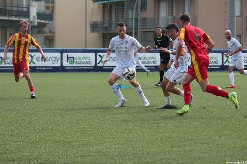 Calcio, Eccellenza. Il Pietra cerca il rilancio contro il Campomorone, Arenzano, Fezzanese e Genova Calcio sfidano Millesimo, Loano e Carcarese Calcio, Eccellenza. Il Pietra cerca il rilancio contro il Campomorone, Arenzano, Fezzanese e Genova Calcio sfidano Millesimo, Loano e Carcarese