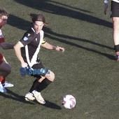 Calciomercato, Albenga. Lascia anche capitan Ferrarese, il centrocampista passa al Viareggio Calciomercato, Albenga. Lascia anche capitan Ferrarese, il centrocampista passa al Viareggio
