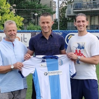 Calciomercato. Il colpo Sogno è ufficiale, il Pietra Ligure ha il suo nuovo centravanti Calciomercato. Il colpo Sogno è ufficiale, il Pietra Ligure ha il suo nuovo centravanti