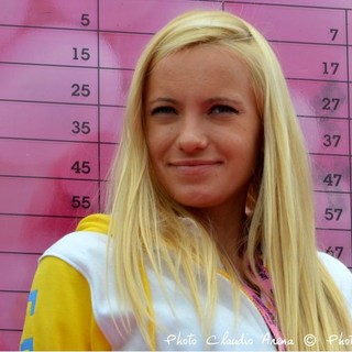 Giro d'Italia, le bellezze in rosa: la fotogallery delle miss della corsa