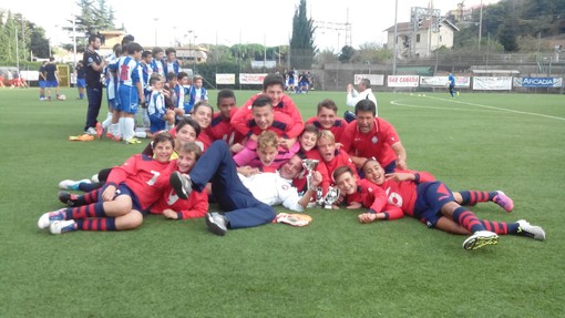 Calcio: i Giovanissimi 2002 della Loanesi si aggiudicano a Ventimiglia il Torneo d'Autunno