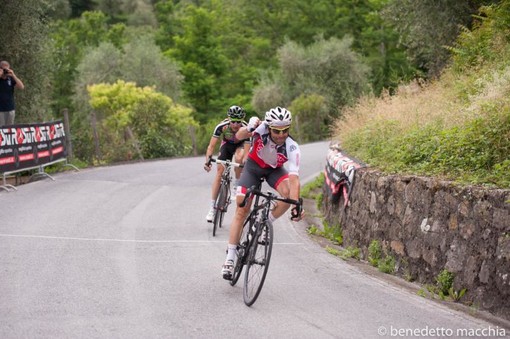 Ciclismo: Stellanello ha ospitato il 44° Giro della Provincia di Savona Ciclismo: Stellanello ha ospitato il 44° Giro della Provincia di Savona