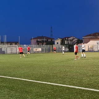 Calcio. L'Albenga fa sua l'amichevole preferragosto, la doppietta di Sogno piega un buon Soccer Borghetto