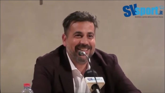 Calcio, Albenga. Operazione imbastita per l'ingresso dei nuovi soci. Cosenza: "L'accordo c'è, mancano gli ultimi passaggi burocratici"