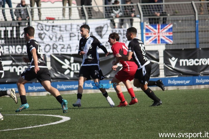 Calcio, Serie D. Albenga e Vado vogliono la riscossa, c'è la prima per mister Marzano
