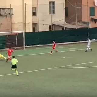 Calcio, Albenga. De Simone apparecchia, Castagna segna, ecco il gol ingauno contro la Genova Calcio (VIDEO)