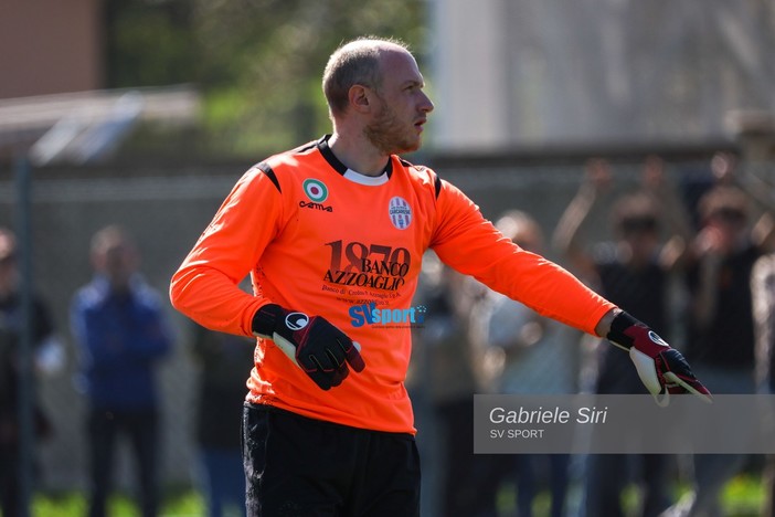Calcio. Carcarese, le parate di Giribaldi valgono la finale playoff: "Volevamo dare una grande soddisfazione, ce l'abbiamo fatta" (VIDEO) Calcio. Carcarese, le parate di Giribaldi valgono la finale playoff: "Volevamo dare una grande soddisfazione, ce l'abbiamo fatta" (VIDEO)